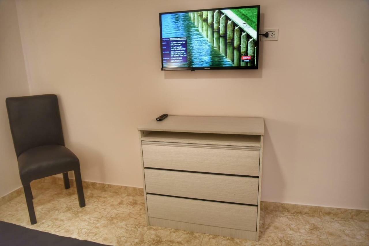 Centro Bahia - Incluye Cochera Con Seguridad 24 Hs Apartment Bahia Blanca